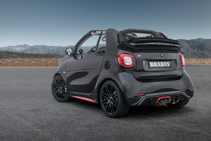 Illustration for article titled The Brabus 125R Is a Ballistic 125-HP Smart ForTwo Pocket Rocket